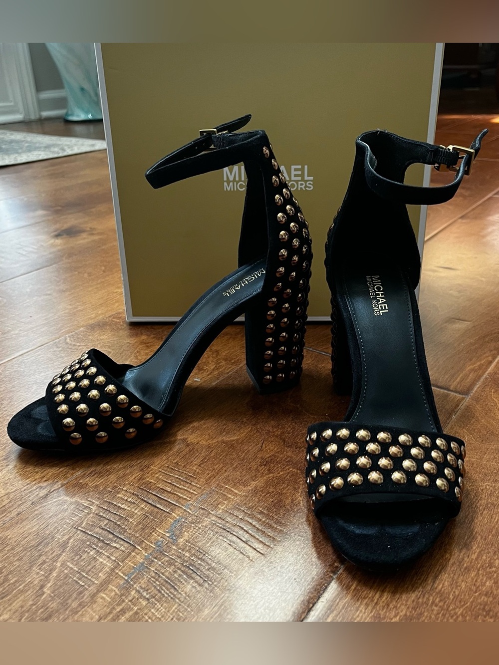 MICHAEL Michael Kors Leela Studded Suede Sandal Black Gold 7 Block Heel Boho